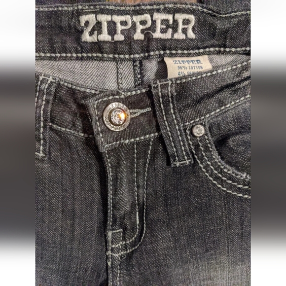 ZIPPER Brand Womens Dark Gray Wash Bootleg Jeans w/ Studs & Rhinestones - Size 5 - Picture 3 of 16